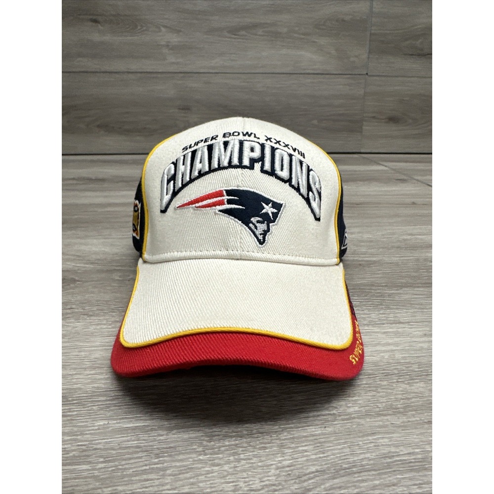 New England Patriots 2004 Super Bowl XXXVIII 38 Champions Reebok Locker Room Hat